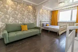 Квартира Просторная двухкомнатная недалеко от парка Галицкого, Краснодар