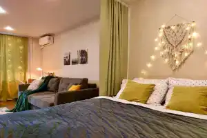 Апартаменты Holmy Forest Flat на Полянке, Москва