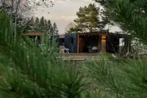 Дом в лесу с баней и чаном