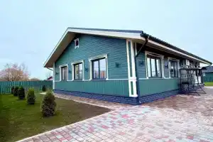 Частный дом уютный в ceле Кибoл