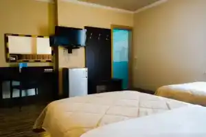 Hotel «Nais», Дуррес