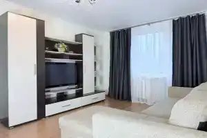 Квартира двухкомнатная в спальном районе