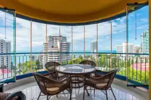 Апартаменты Просторные с панорамным видом на море Real Apartments, Сочи