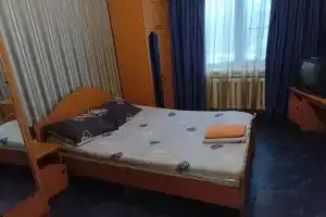 Квартира на Молодежной, Усинск