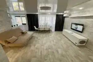 Квартира Уютная 2х комнатная рядом с Термами, Нижнекамск