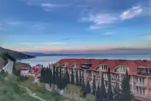 Апартаменты «Лазурный Элит», Чайка