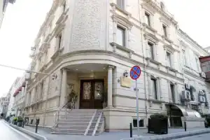 Отель «Nemi De Luxe», Баку