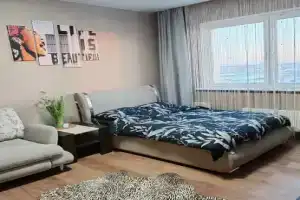 Квартира на Александра Усольцева 26, Сургут