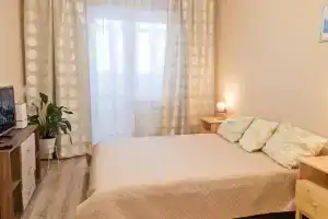Квартира Микрорайон Солнечный 4, Тазовский
