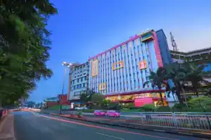 favehotel PGC Cililitan, Джакарта