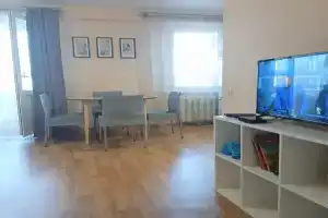 Квартира студия просторная в новом доме у центрального рынка