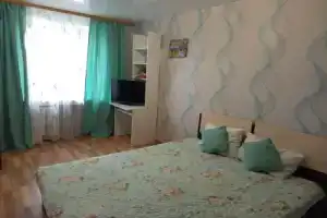 Квартира просторная возле аквапарка, Тюмень