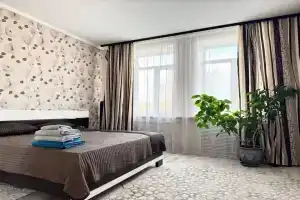 Квартира Трёхкомнатная На Проспекте Ленина 26, Барнаул