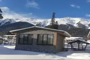 Частный дом На Алиева 18Д, Архыз