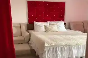 Квартира 2х Комнатная Vip-студия Красная, Раевская