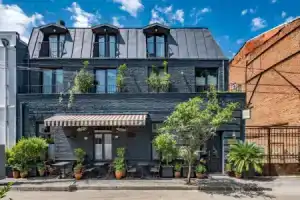 Communal Hotel Plekhanovi, Тбилиси