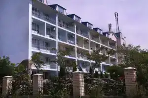 Динамикс отель, Черноморское