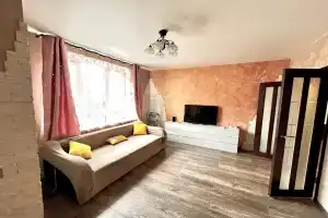 Квартира Комфортная по ул. Суворова, Калининград