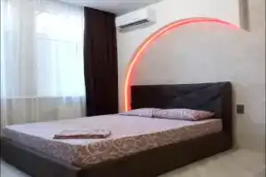 Квартира с красивой круглой подсветкой, Краснодар