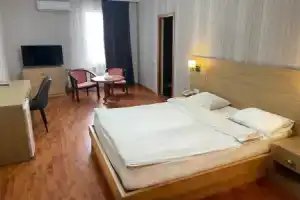 Primer Hotel, Ереван