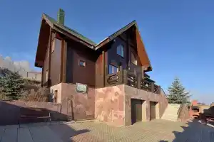 Частный Дом 32 The Big House с Бильярдом, Якты-Куль