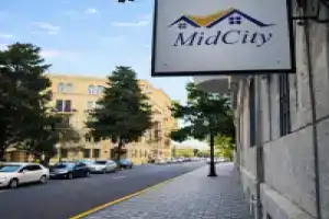 Midcity Hotel, Баку