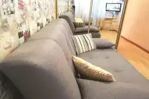 Квартира на Улице Серова 21, Омск