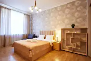 Квартира с двумя спальнями в самом центре Пятая авеню