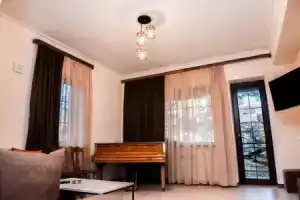 Частный дом Maestro Rest House Dilijan, Дилижан
