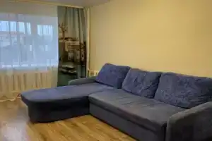 Квартира Трёхкомнатная на Космонавтов 15, Ухта