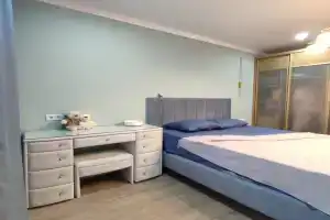 Квартира Яркая, Уютная, Академгородок