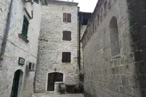 Гостевой дом «Athos», Котор