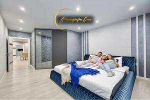 Квартира Atmosfera Sna Масштабная двухкомнатная с кроватью super king-size в ЖК Дождь, Новосибирск