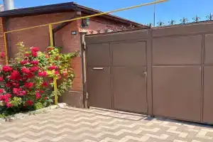 Частный дом на Ружейном переулке 24, Таганрог