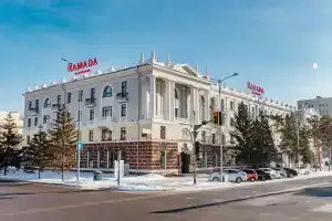 Отель «Ramada by Wyndham Nur-Sultan», Астана