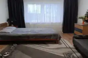 Квартира просторная в тихом месте