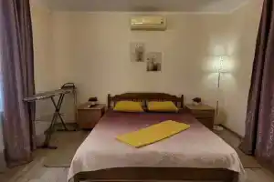 Частный дом Уютный домик с участком, Тимашевск