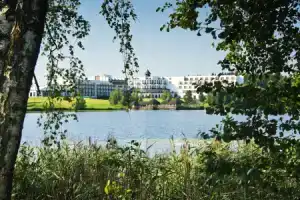 Отель «Vilnius Grand», Карвис
