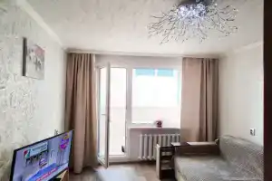 Квартира Уютная и чистая у клиники МНТК, Чебоксары