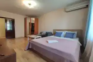Апартаменты на новых черемушках, Москва