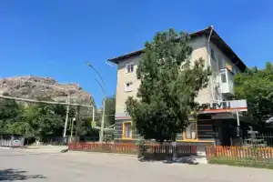 Отель «Level», Ош