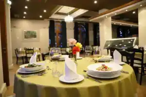 Hotel «Colombo», Берат