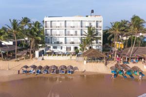 Hotel «Refresh Blue - Level 1 Certified», Хикадуа