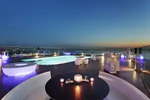 Отель «DoubleTree By Hilton Istanbul - Moda», Стамбул