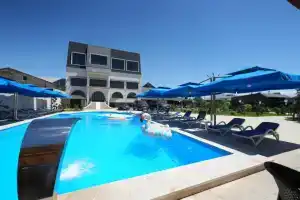 База отдыха «Ketrin Restaurant», Ереван