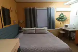 Небольшая уютная студия в самом центре