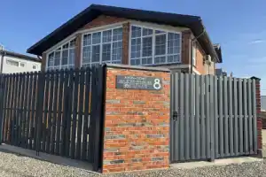 Апартаменты Азов лофт с видом на море, Голубицкая