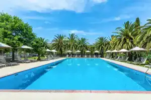 Отель «Silver Bay Corfu», Контокали