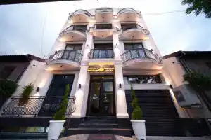 Гостиница «Emmanuel», Ереван