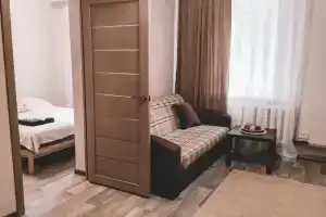Квартира Уютная двухкомнатная, Барнаул